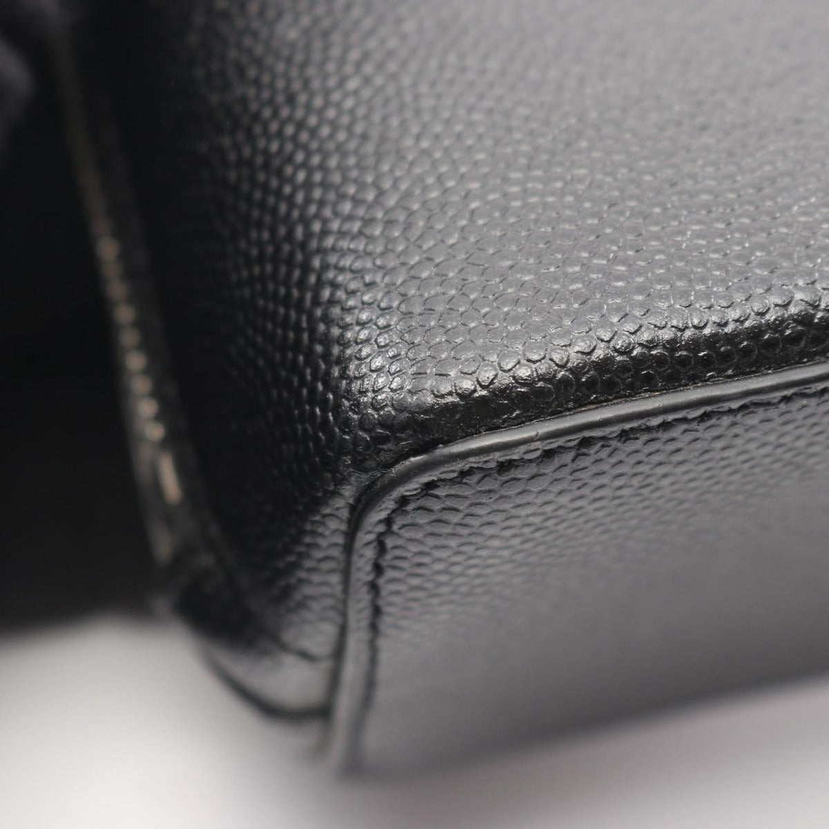 Saint Laurent Paris Pouch Black Leather — view 5