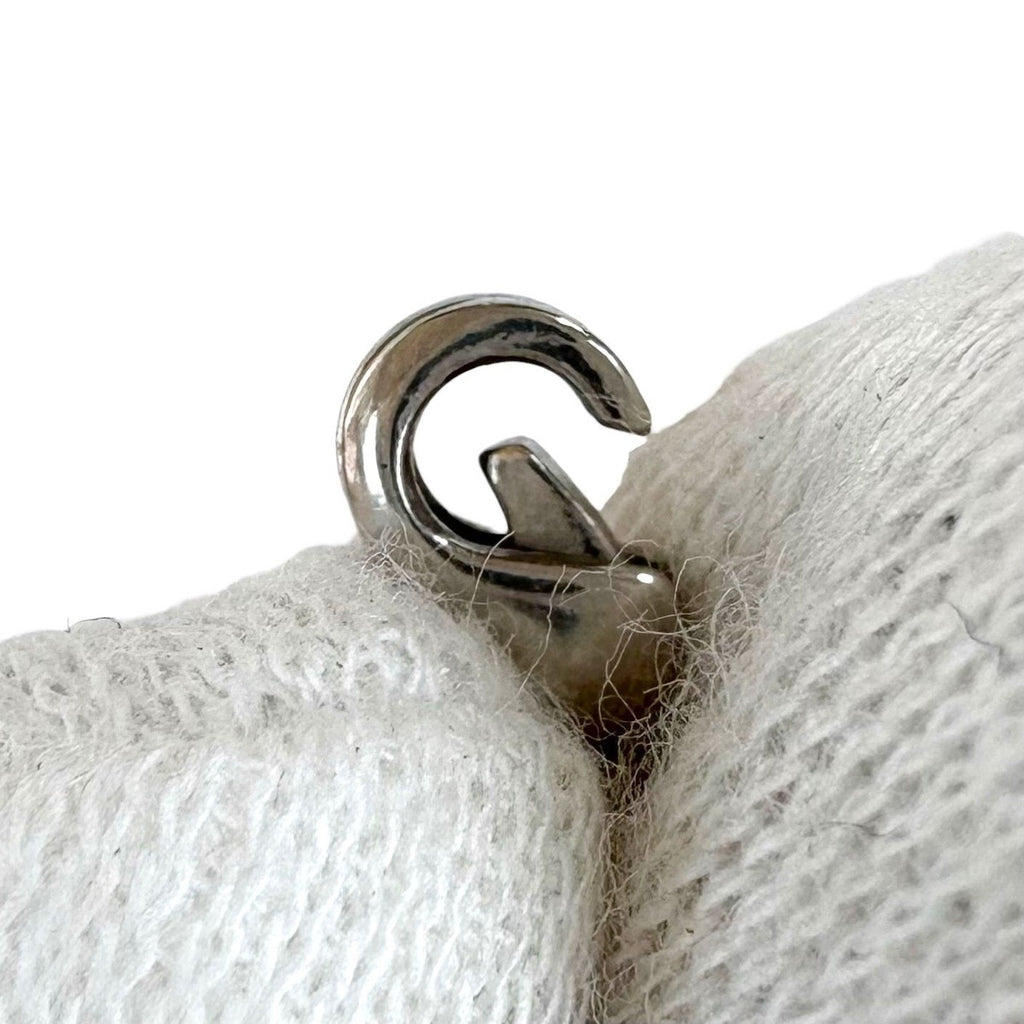 Louis Vuitton Bracelet L to V Rhinestone Circle Logo — view 9