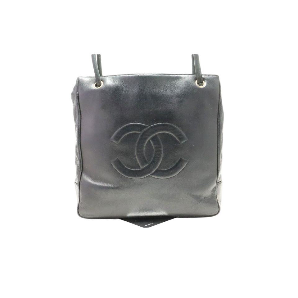 Chanel Jumbo CC Logo Leather Tote