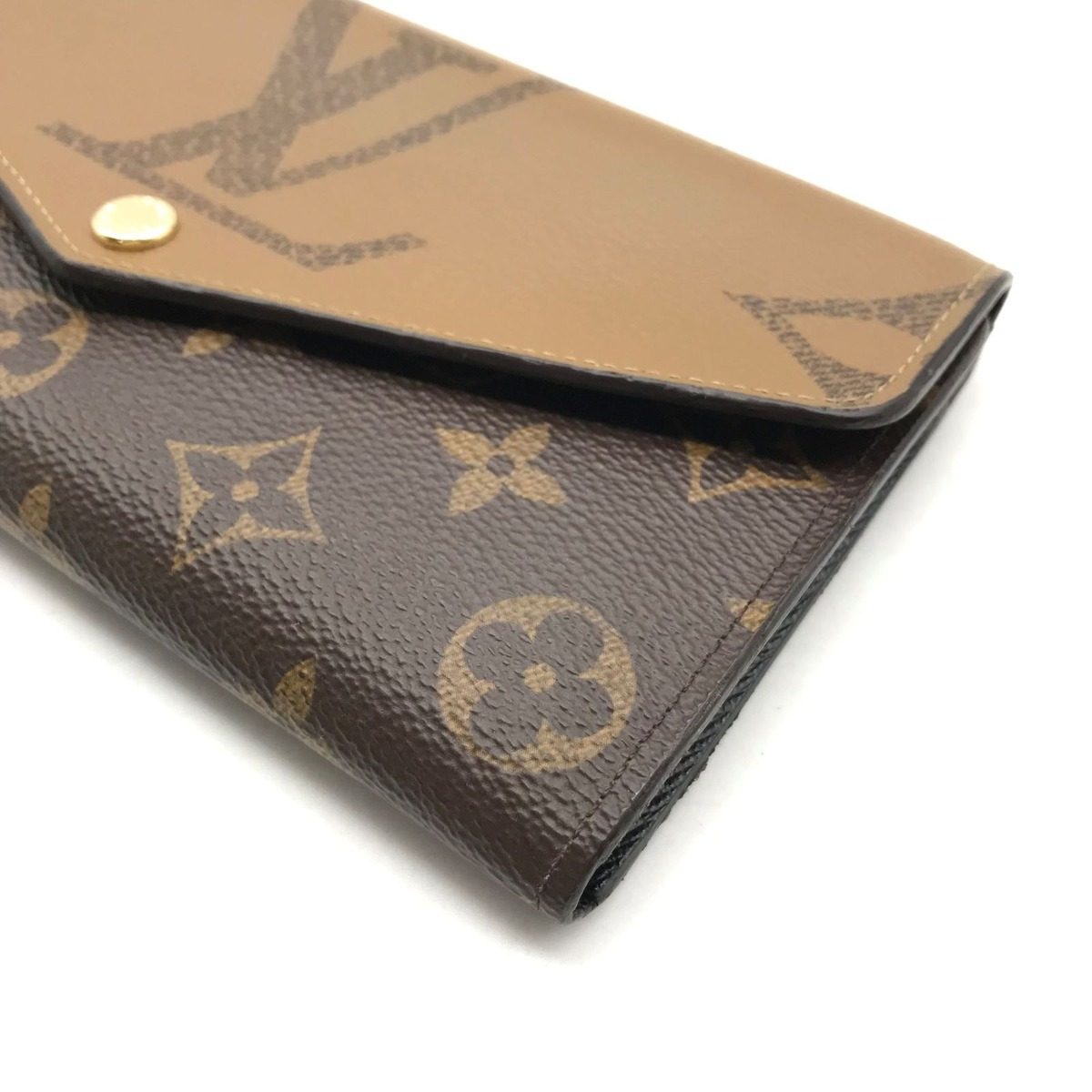 Louis Vuitton Monogram Giant Reverse Portefeuille Wallet — view 4