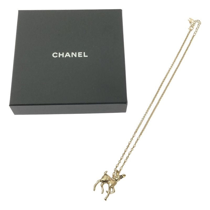Chanel 2025 SS Abf289 Coco Mark Bambi Rhinestone Faux Pearl Decoration — view 2
