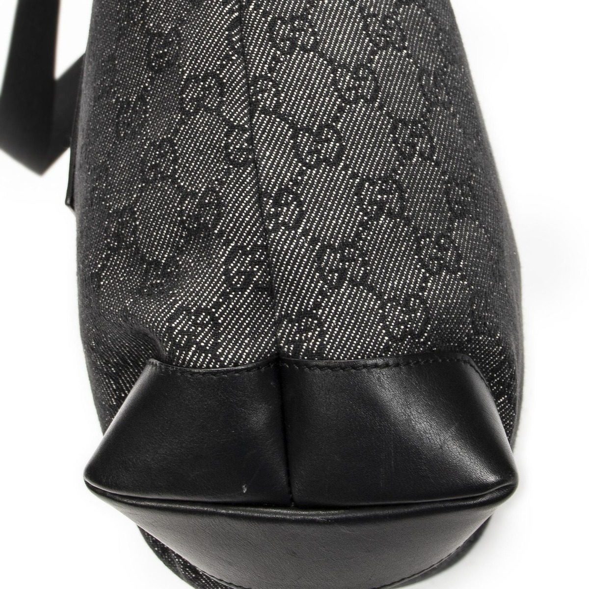 Gucci Vertical Black GG Denim Canvas Messenger Bag — view 8