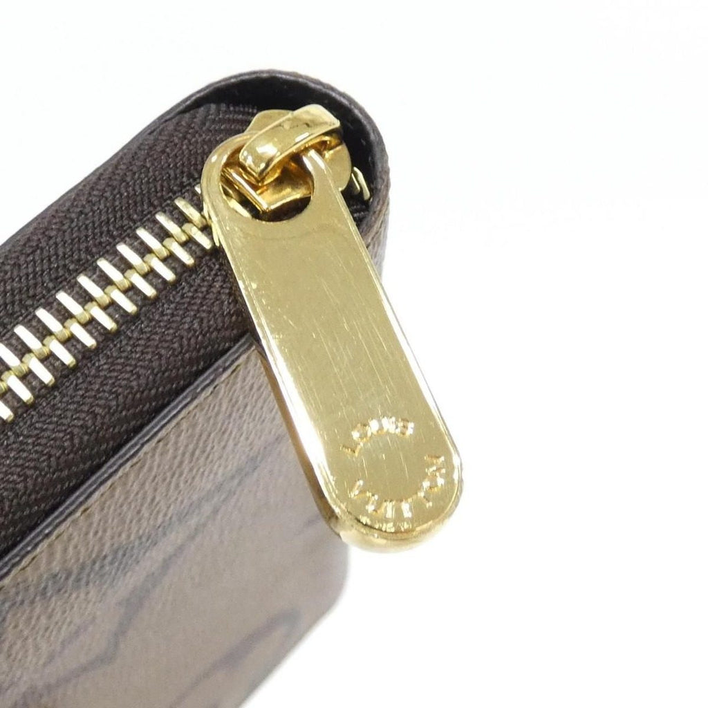Louis Vuitton Monogram Giant Zippy Wallet — view 5