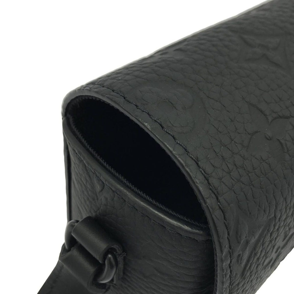 Louis Vuitton Taurillon Monogram Steamer Wearable Wallet — view 5