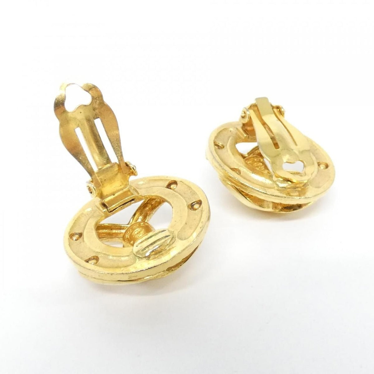 Chanel Vintage Earrings Gold — view 7