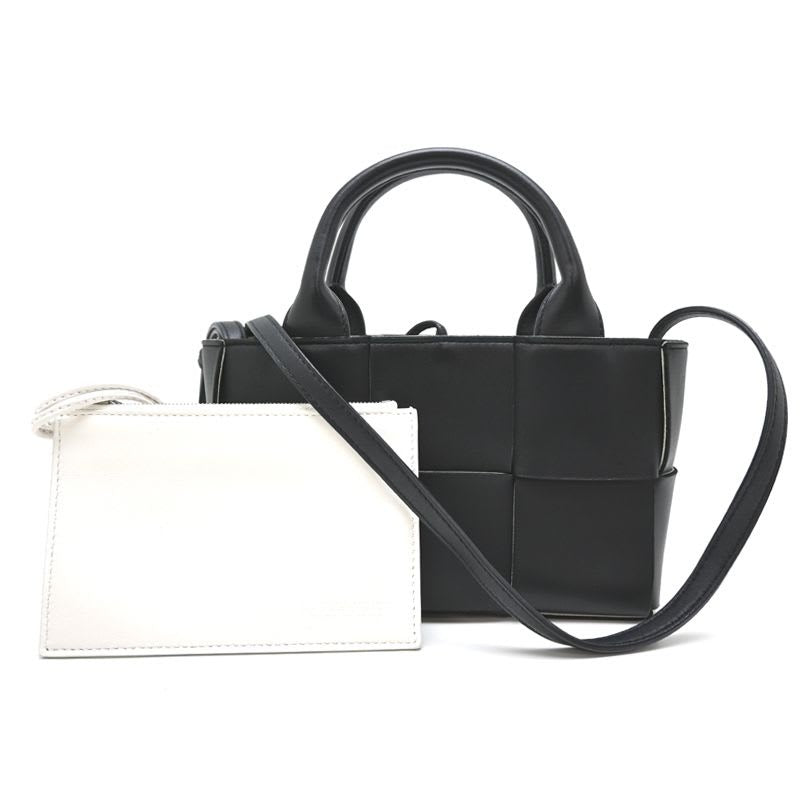 Bottega Veneta Tote Bag — view 2