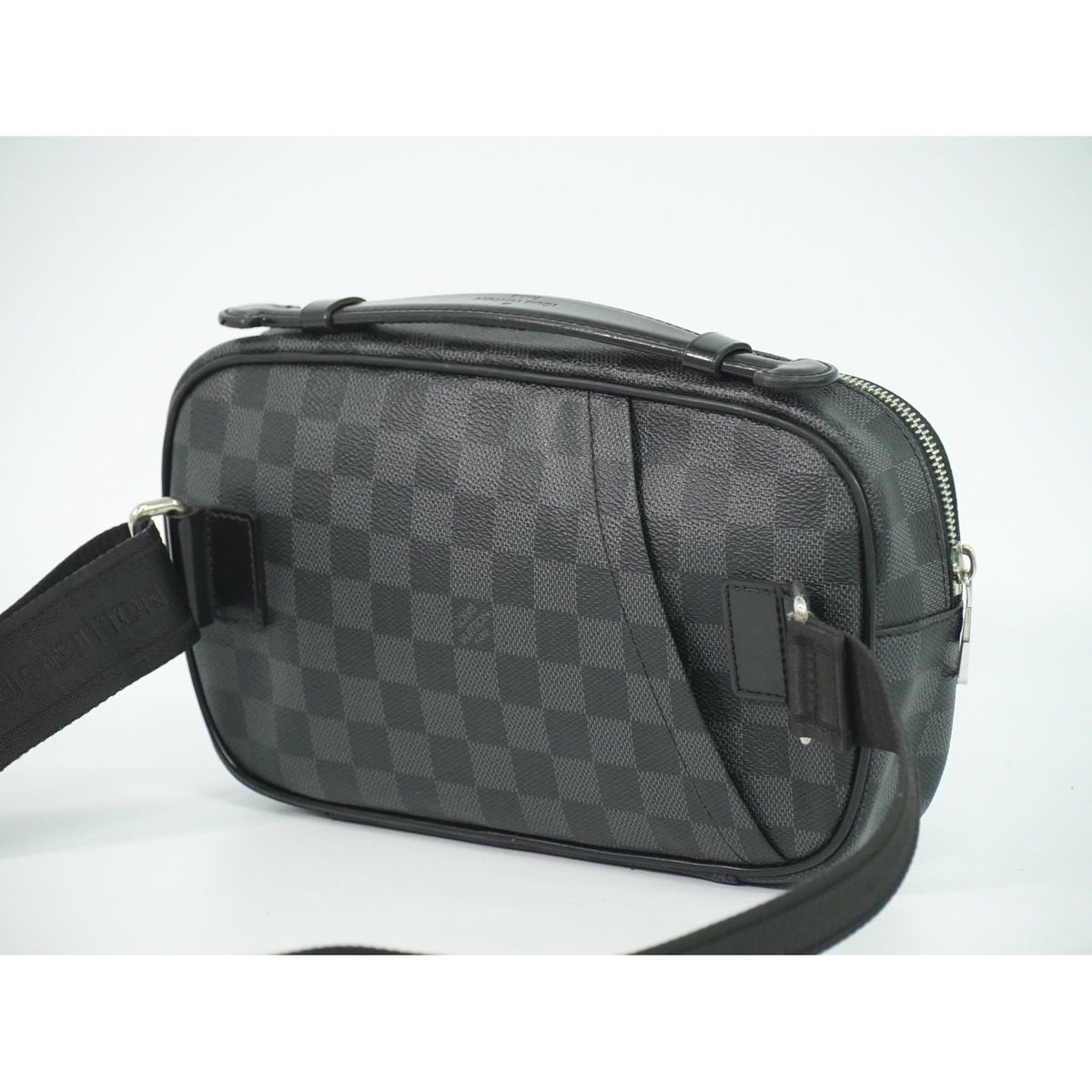 Louis Vuitton LV Ambler Damier Graphite Belt Bag Black Gray — view 2