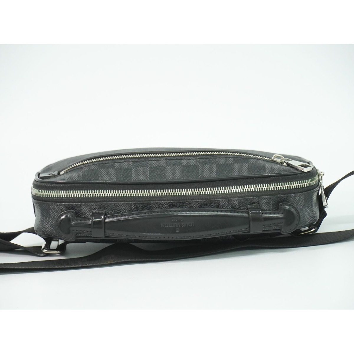 Louis Vuitton LV Ambler Damier Graphite Belt Bag Black Gray — view 5