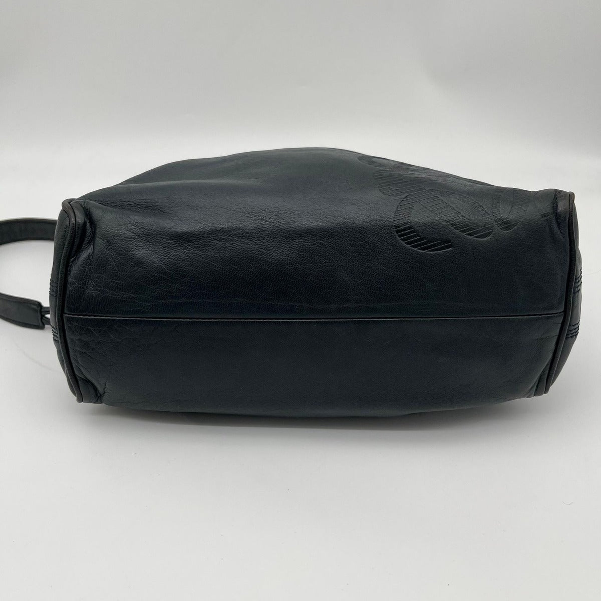 Loewe Shoulder Bag Black Anagram Embossed Nappa Leather Chain Vintage — view 7