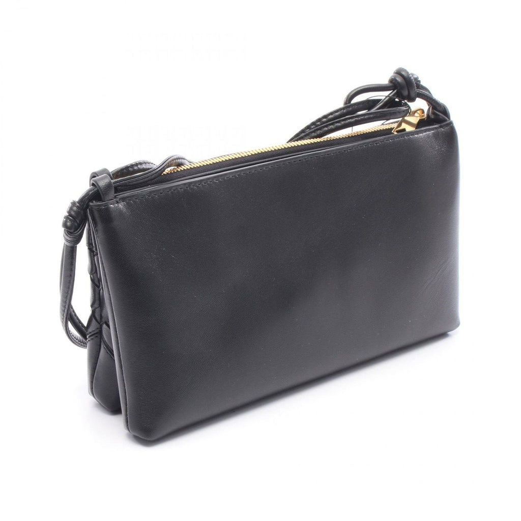Bottega Veneta Shoulder Bag Andiamo Pouch Intrecciato Black Leather — view 2