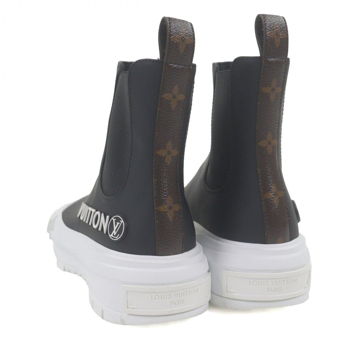 Louis Vuitton LV Squad Sneaker — view 4