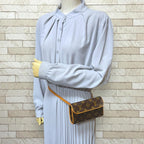 Louis Vuitton Pochette Florentine Monogram Waist Bag Canvas — view 2