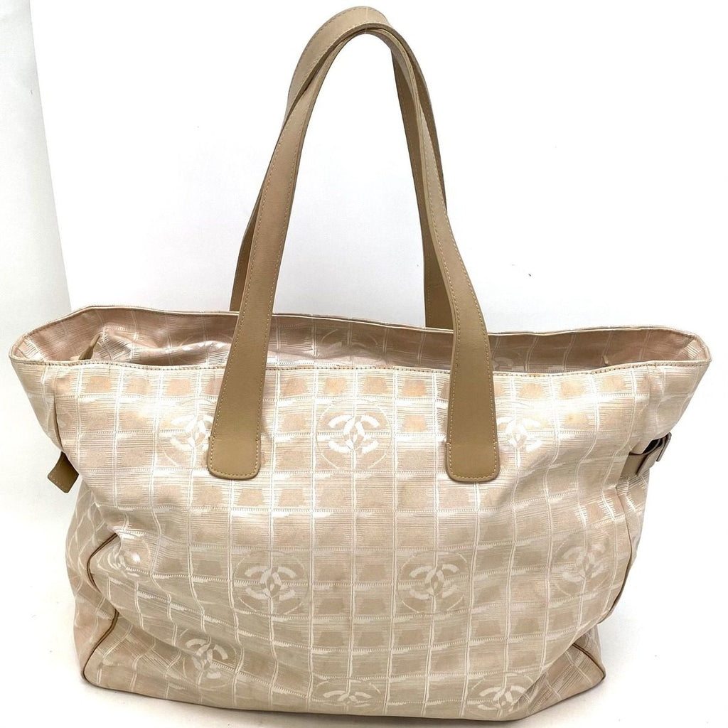 Chanel Tote New Travel Beige A3 Mothers — view 2