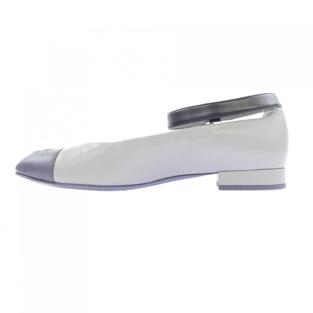 Chanel Flat Shoes Flats Gray — view 2