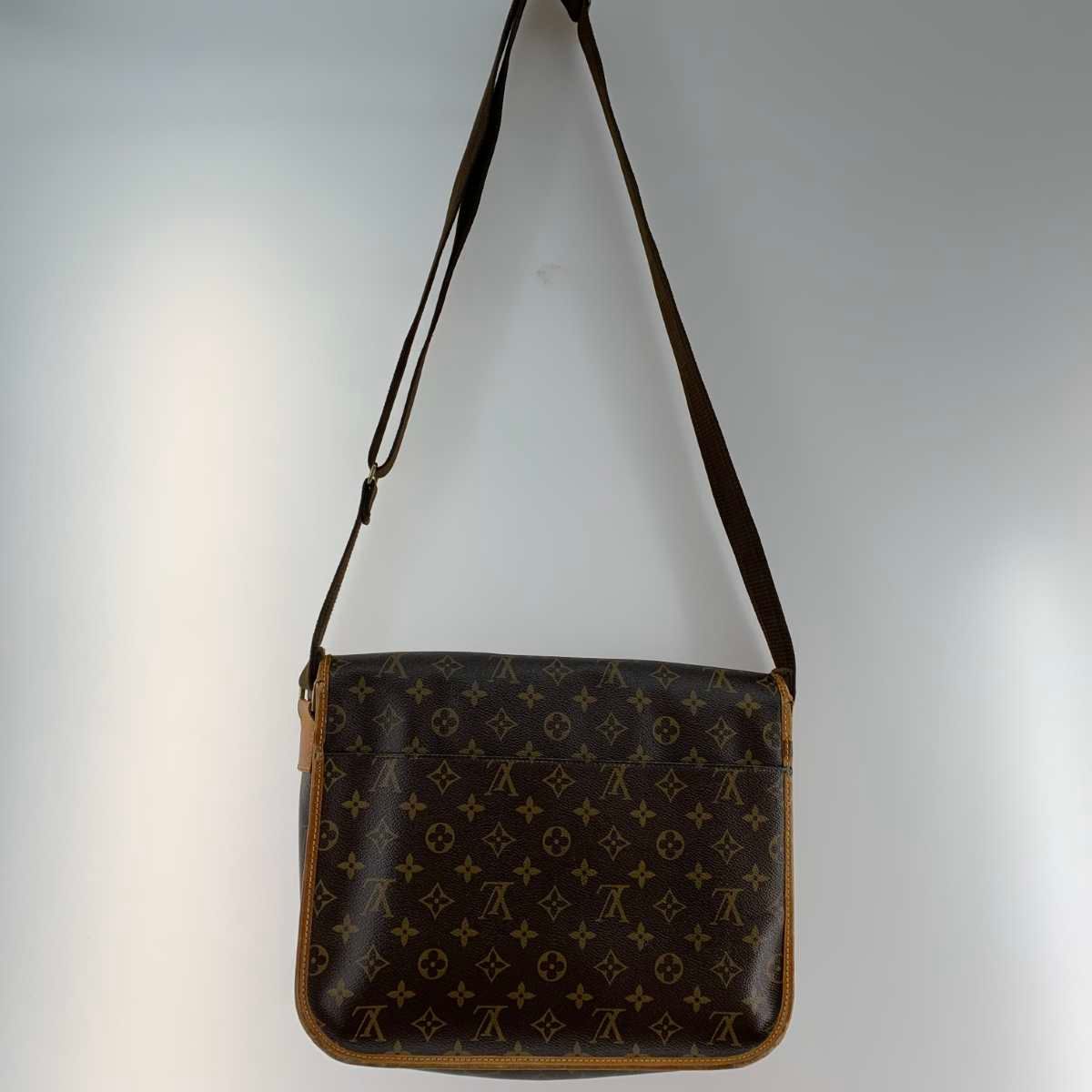 Louis Vuitton Monogram Canvas Messenger Bag — view 2