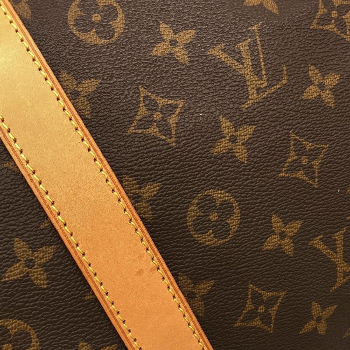 Louis Vuitton Monogram Keepall 60 cm Boston Bag — view 6