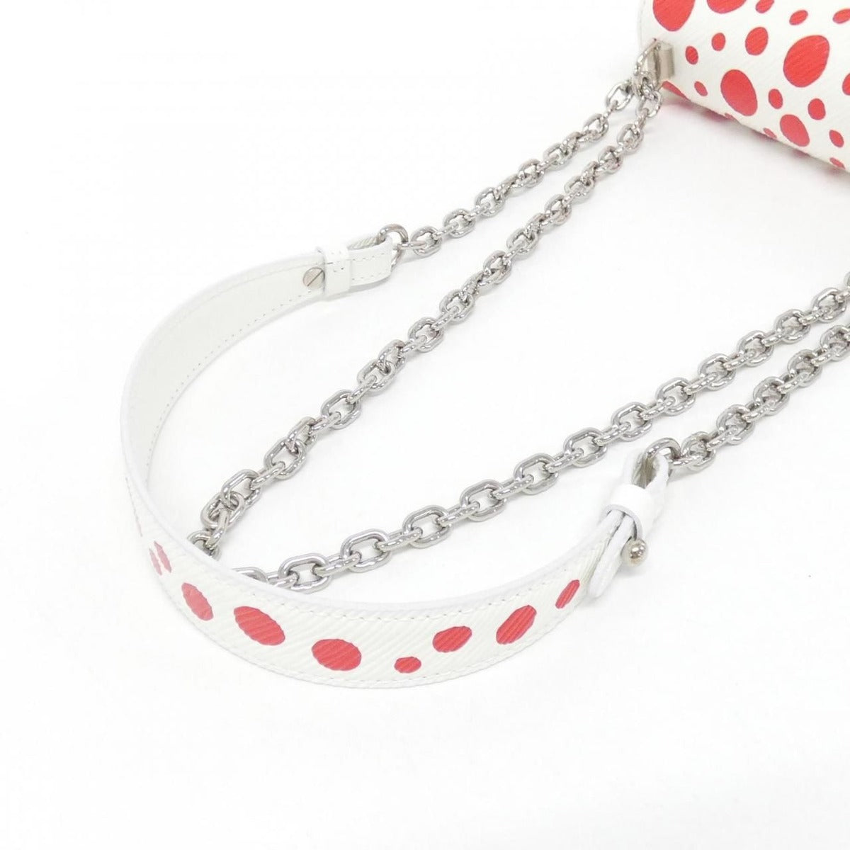Louis Vuitton Epi Twist PM Shoulder Bag Blanc Rouge — view 5