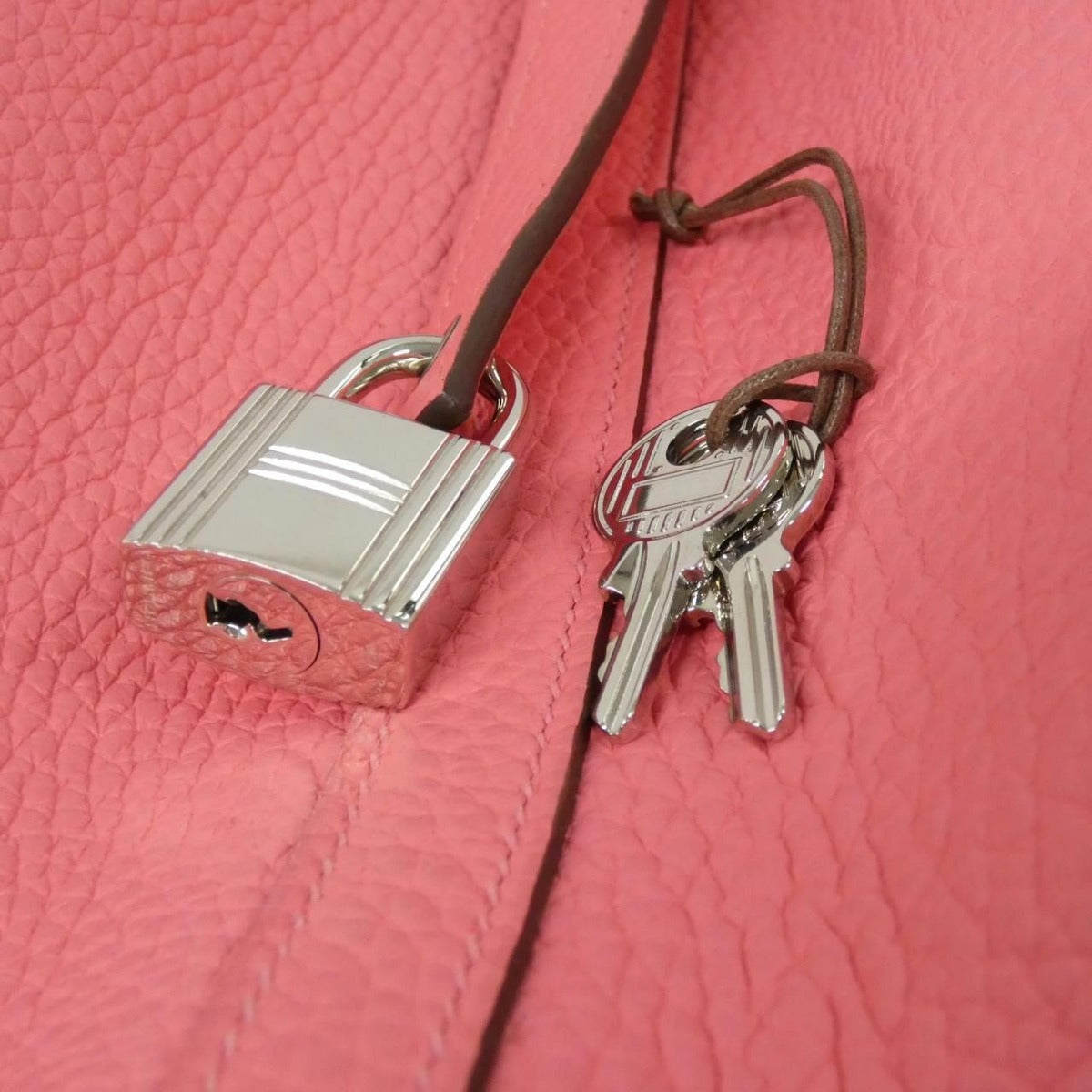 Hermes Picotin Lock MM Bag — view 3