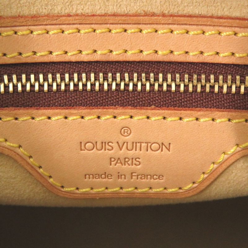 Louis Vuitton Looping MM Monogram Shoulder Bag 0348 — view 8