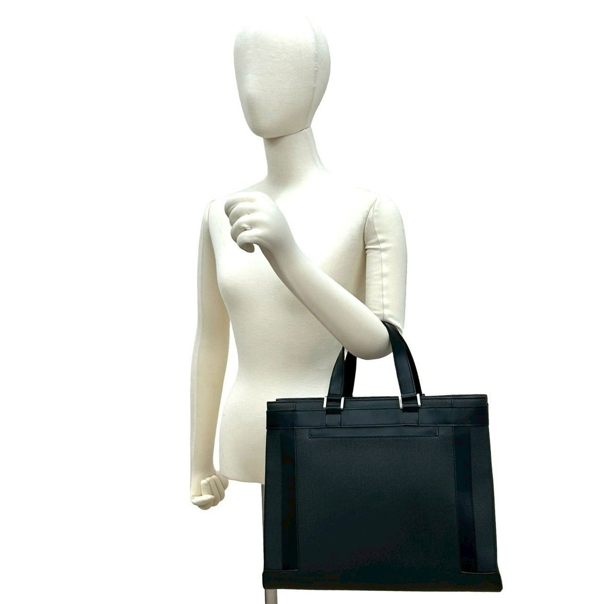 Louis Vuitton Vintage Kasbek Taiga Leather Tote Business — view 2