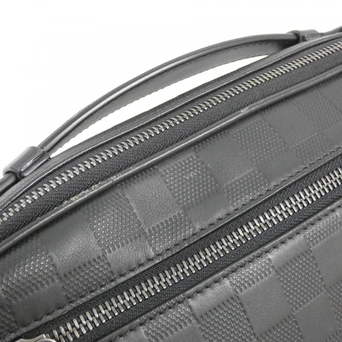 Louis Vuitton Damier Infini Ambler Shoulder Bag Onyx Mat — view 5