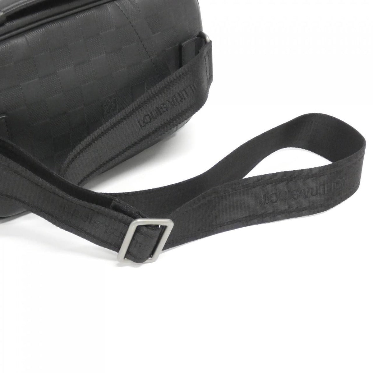Louis Vuitton Damier Infini Ambler Shoulder Bag Onyx Mat — view 8