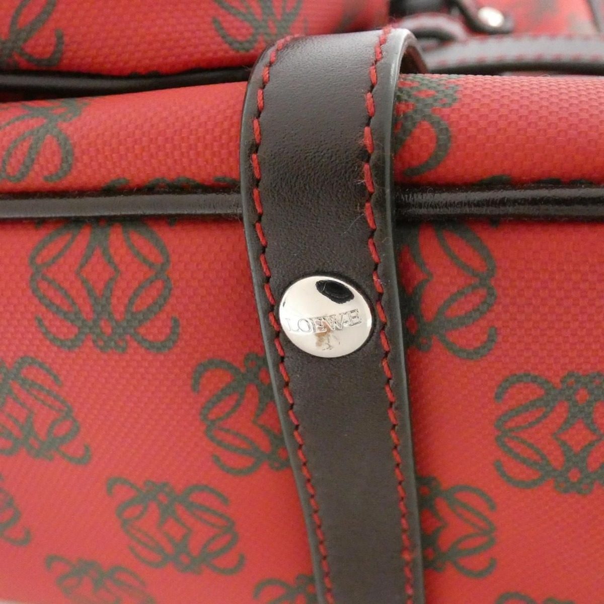Loewe Vintage Bag Handbag Red — view 3