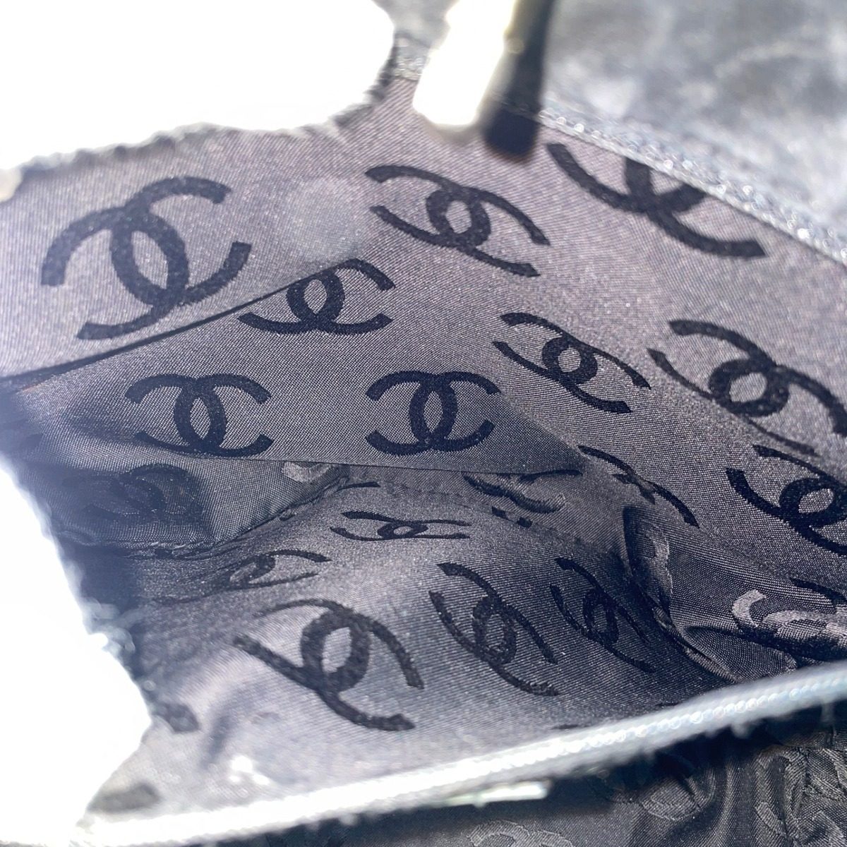 Chanel Quilted Suede Hand Bag Turnlock Black — view 7