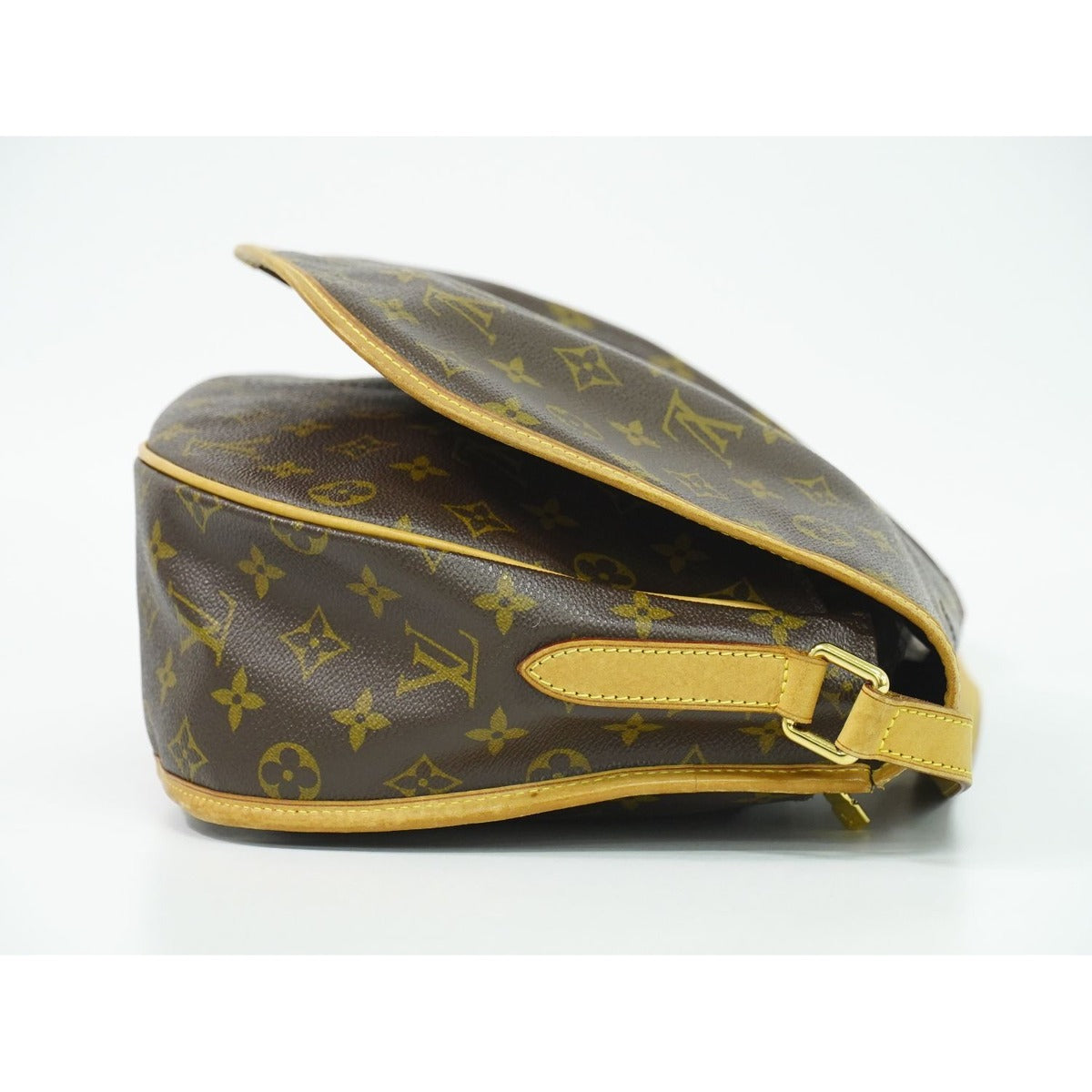 Louis Vuitton LV Menilmontan MM Monogram Shoulder Bag Pochette Brown — view 4
