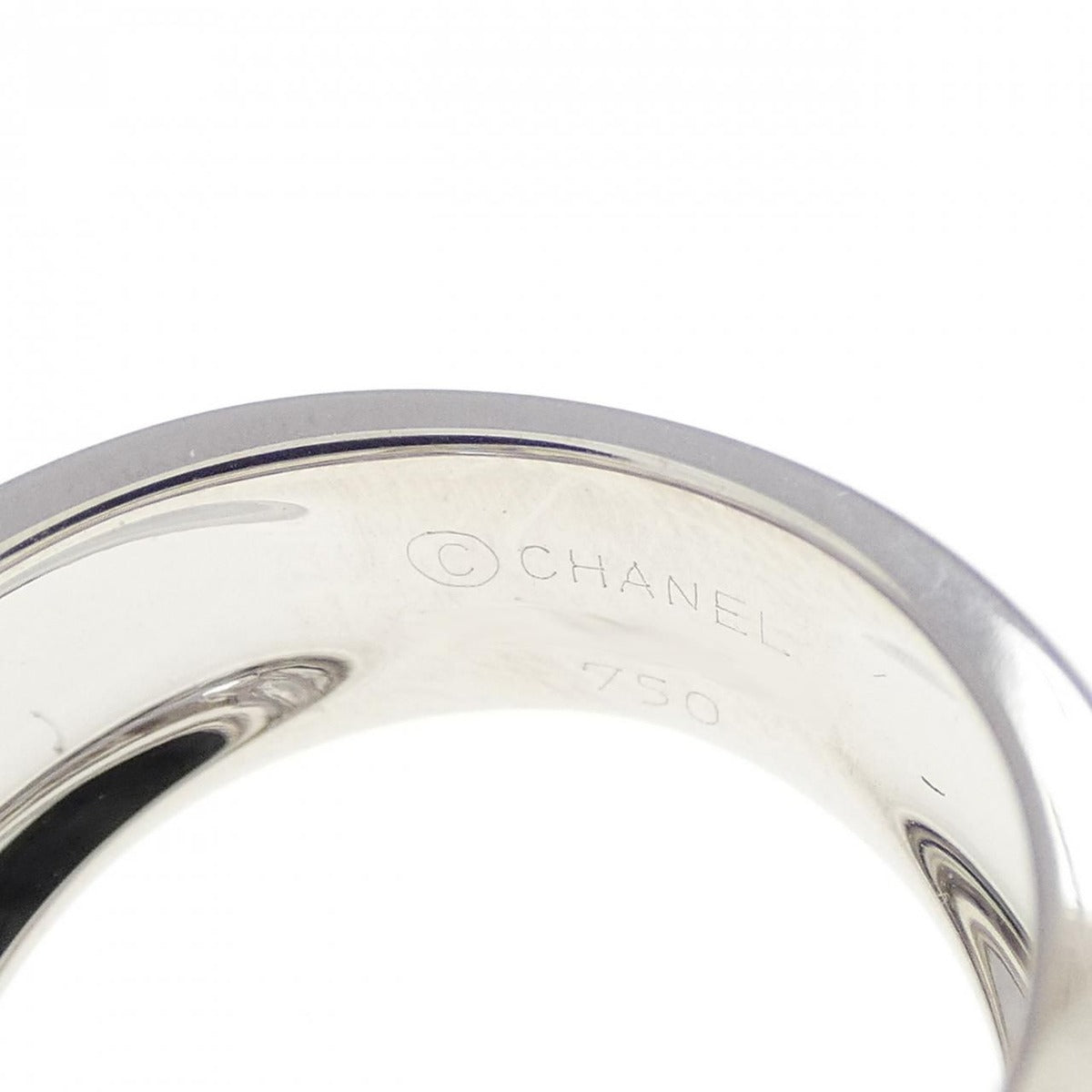 Chanel Three Symbols Ring — view 5