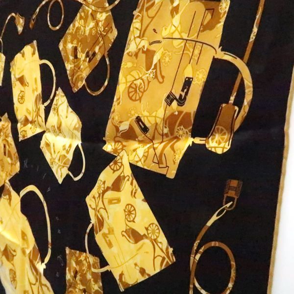 Hermes Kelly En Caleche 70 Kelly's Carriage Black Yellow Silk — view 6