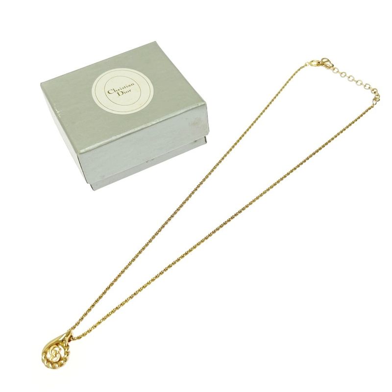 Christian Dior GP CD Logo Twist Necklace Gold — view 8