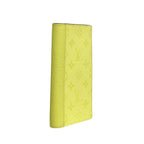 Louis Vuitton Wallet Taigarama Portefeuille Brazza Lemon — view 2