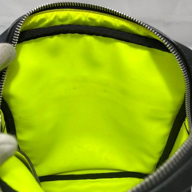 Fendi Shoulder Bag Black Neon Green — view 9