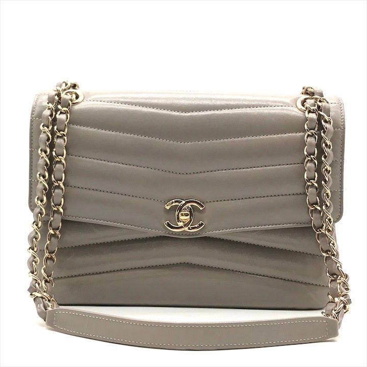 Chanel CC Logo Stitch Shiny Lambskin Turnlock Chain Shoulder Bag Gray — view 2