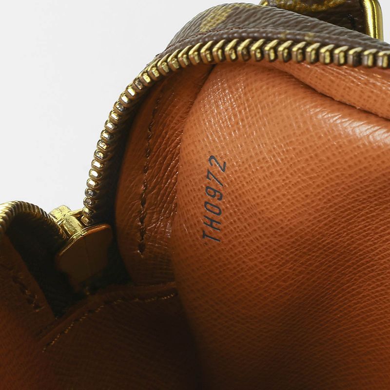 Louis Vuitton Shoulder Bag Pochette Marly Bandouliere Brown — view 8