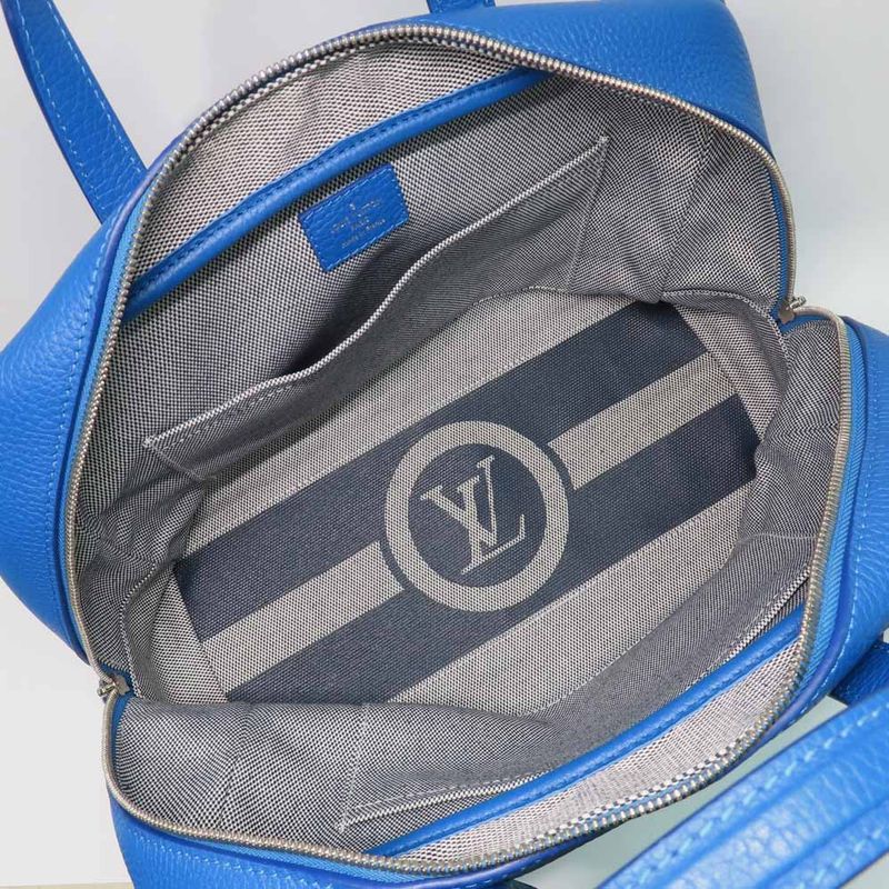 Louis Vuitton Dora Soft MM Shoulder Bag 2-Way Blue Silver — view 6