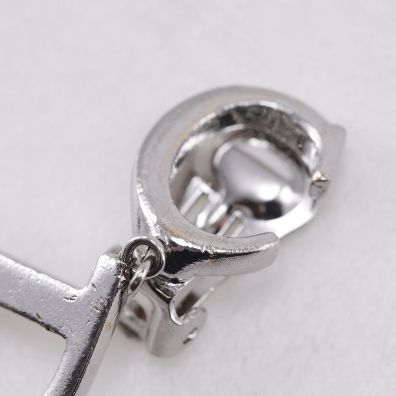 Christian Dior CD Logo Metal Silver 5.5 g Earrings — view 8