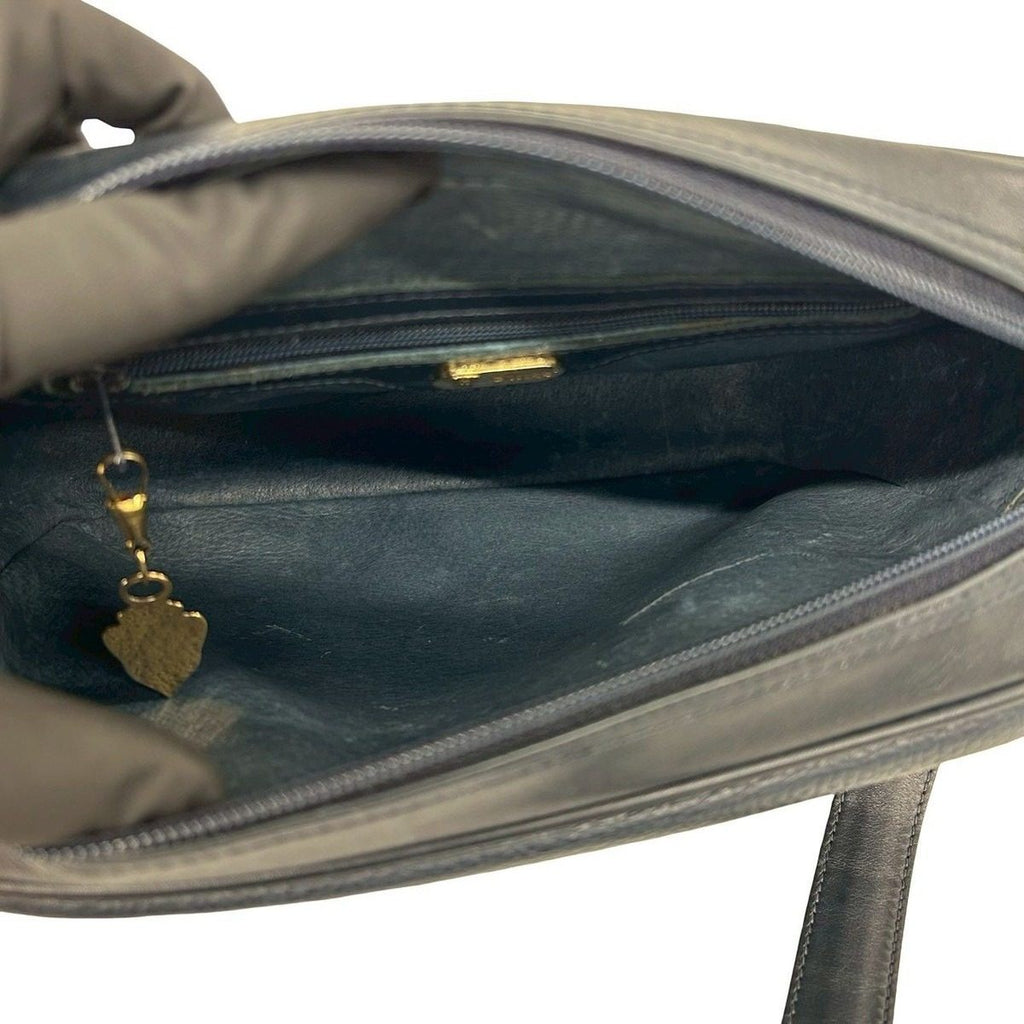 Gucci Vintage GG Logo Gold Leather Shoulder Bag Pochette Navy — view 9