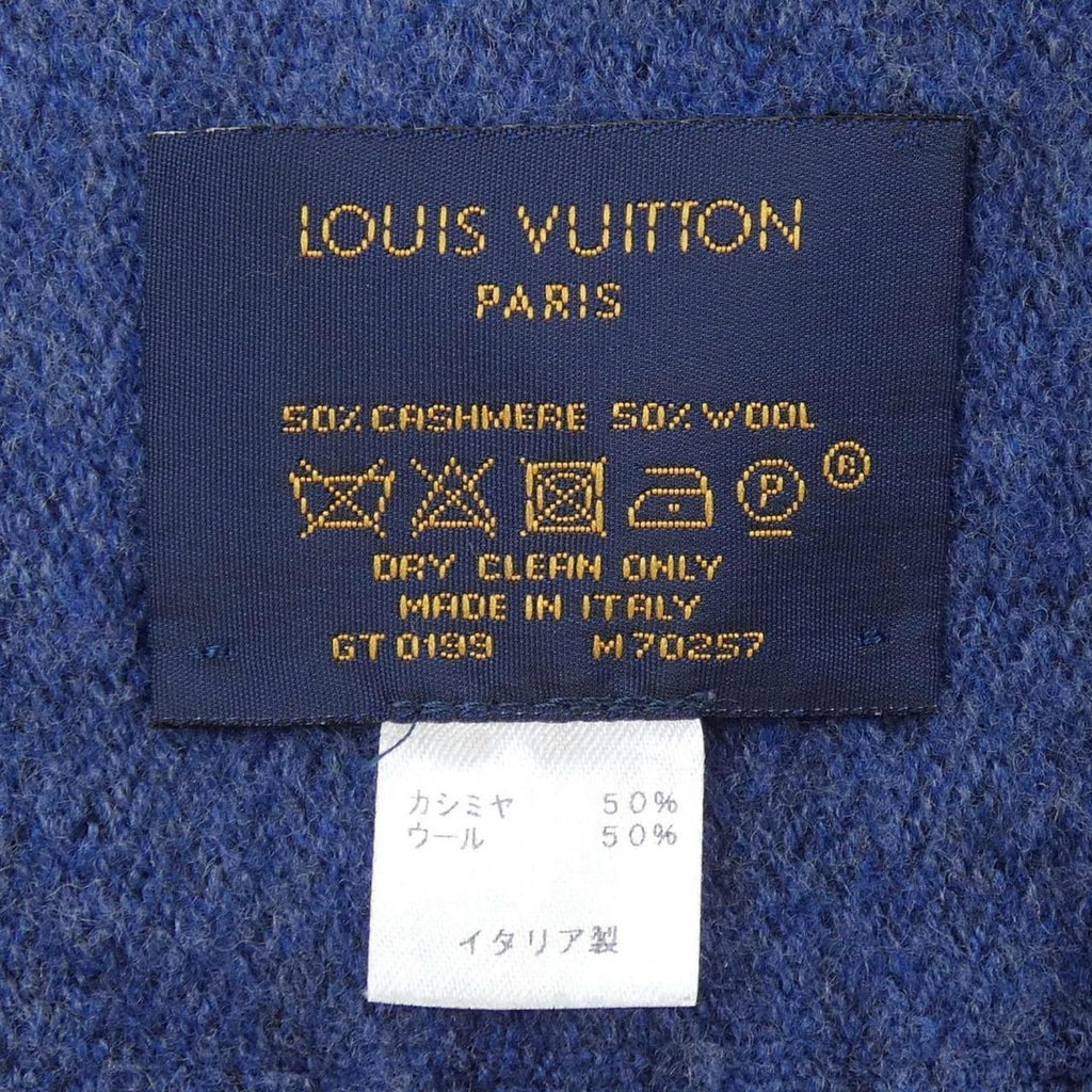 Louis Vuitton Monogram Gradient Scarf — view 3