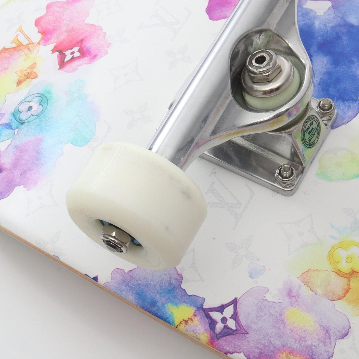 Louis Vuitton Monogram Water Color Skateboard — view 6