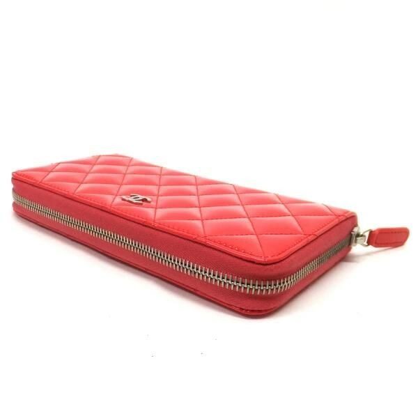 Chanel Zip Around Wallet Quilted Patent Leather Pink Silver — view 4