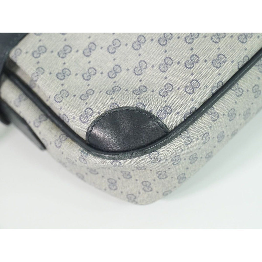 Gucci Micro GG Shoulder Bag Pochette Navy — view 7
