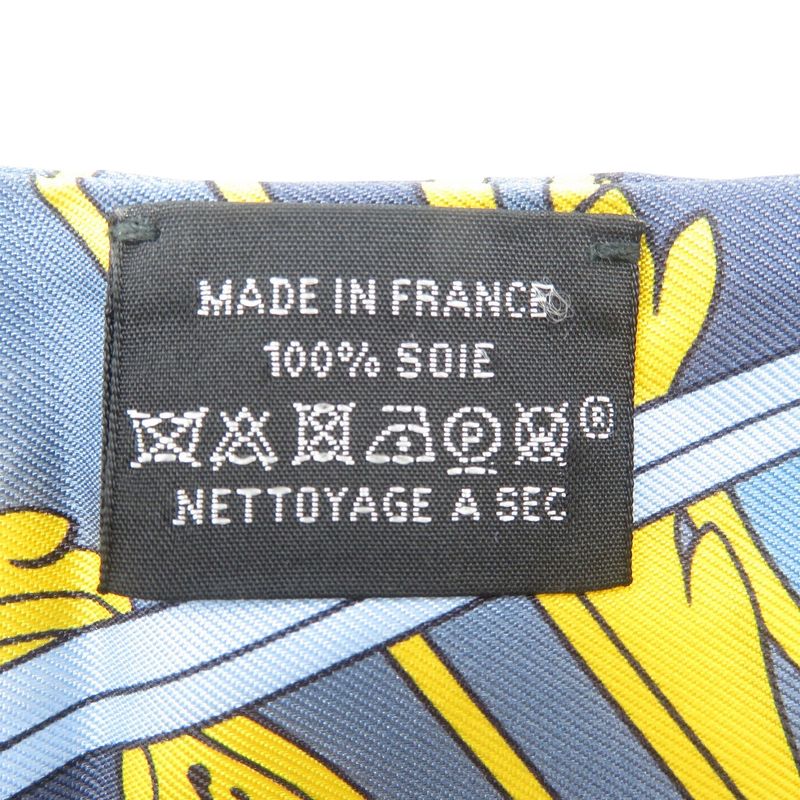 Hermes Twilly George Washington's Carriage Detaille Silk Blue White Yellow — view 3