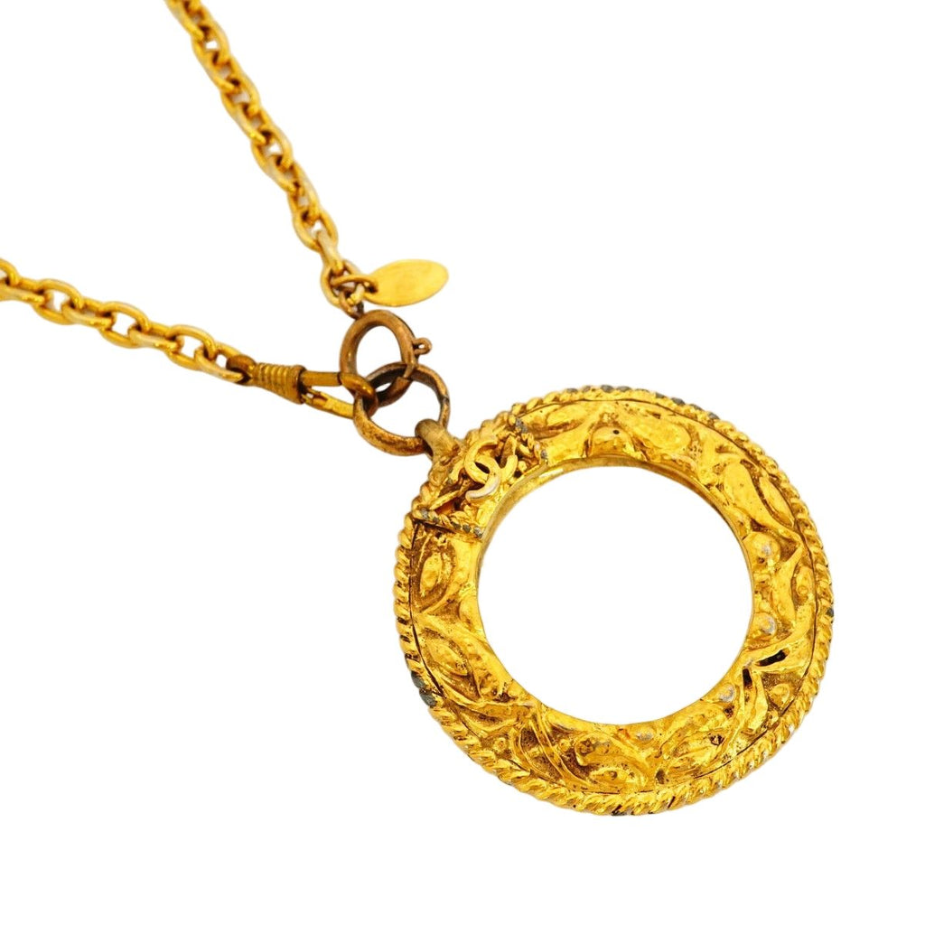 Chanel Necklace Vintage CC Logo Loupe Gold Plated — view 2