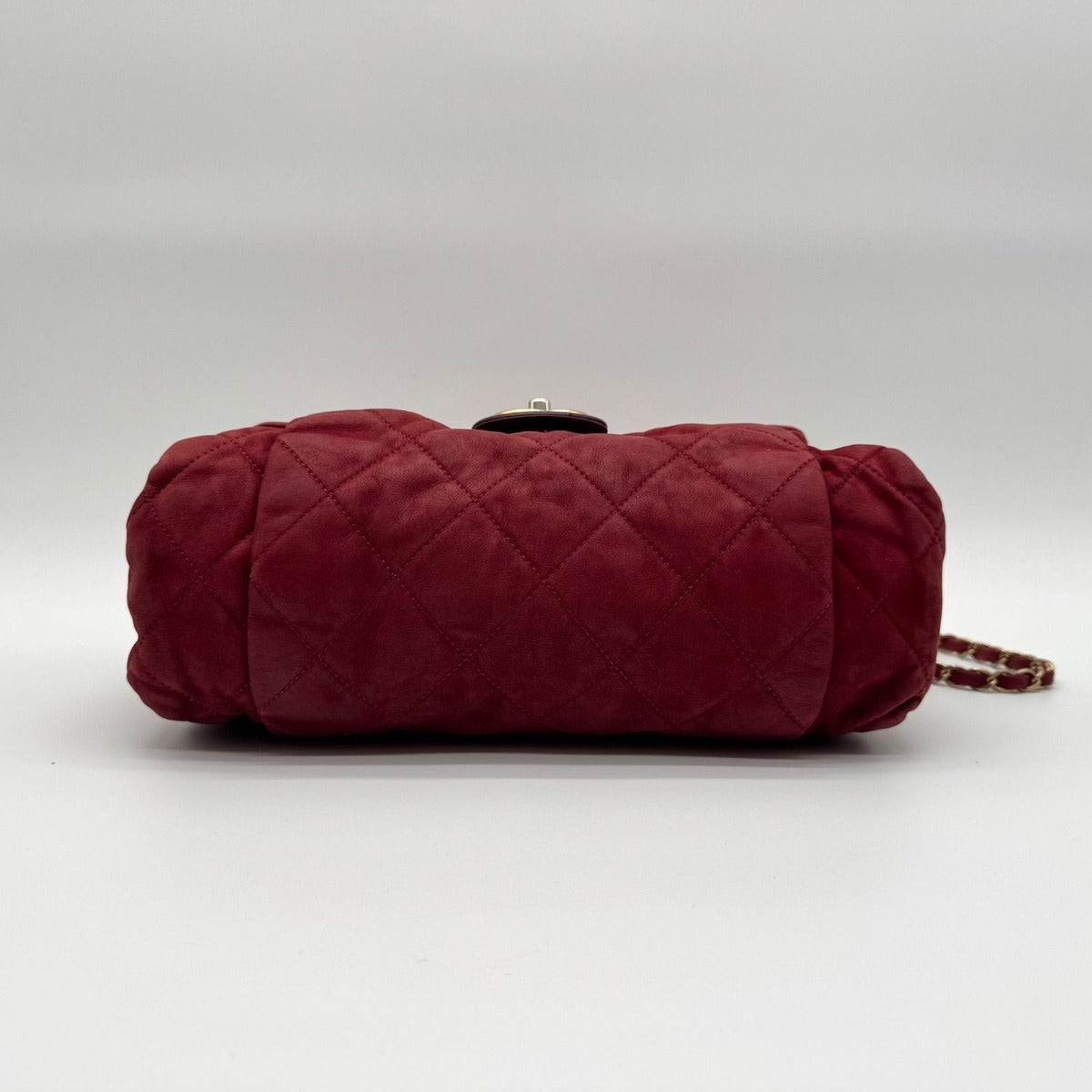 Chanel Shoulder Bag Quilted CC Logo Turnlock Gold Chain Leather Red Seal — view 6