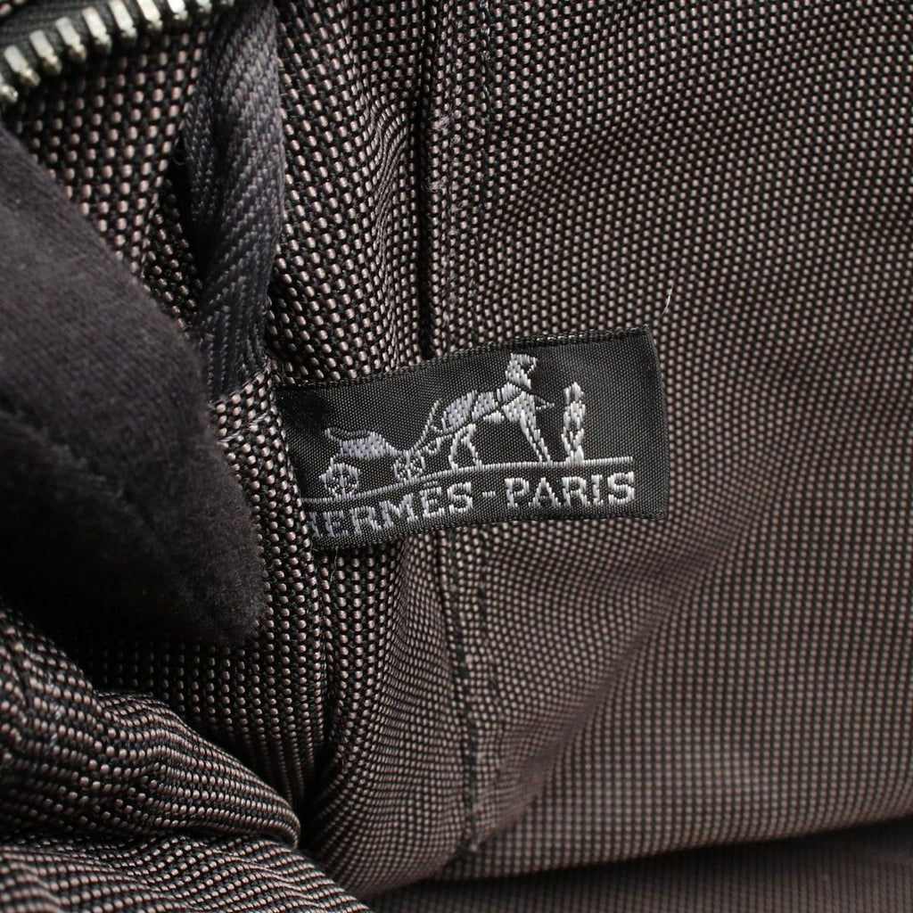 Hermes Tote Her Line MM Gray Canvas — view 4