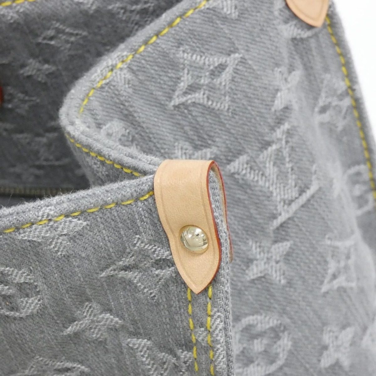 Louis Vuitton Monogram Denim On The Go Mm Bag — view 5