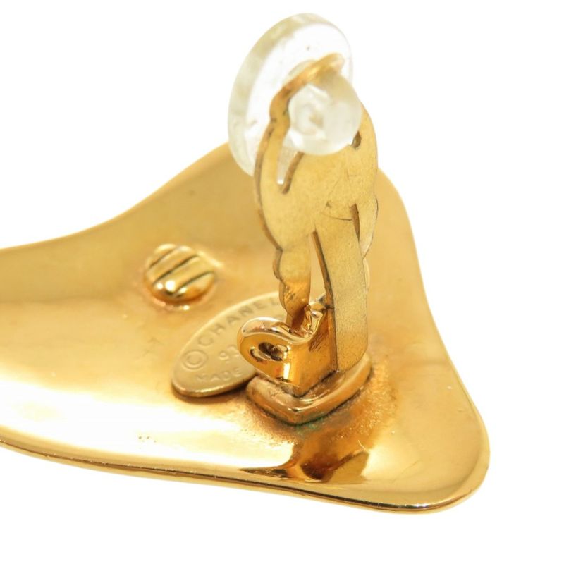 Chanel Vintage Coco Mark Heart Metal Gold Earrings 0179 — view 9