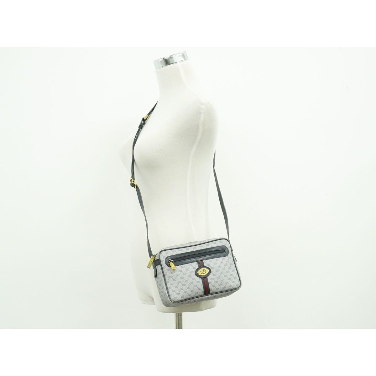 Gucci Vintage Micro GG Shoulder Bag Pochette Gray Navy — view 6